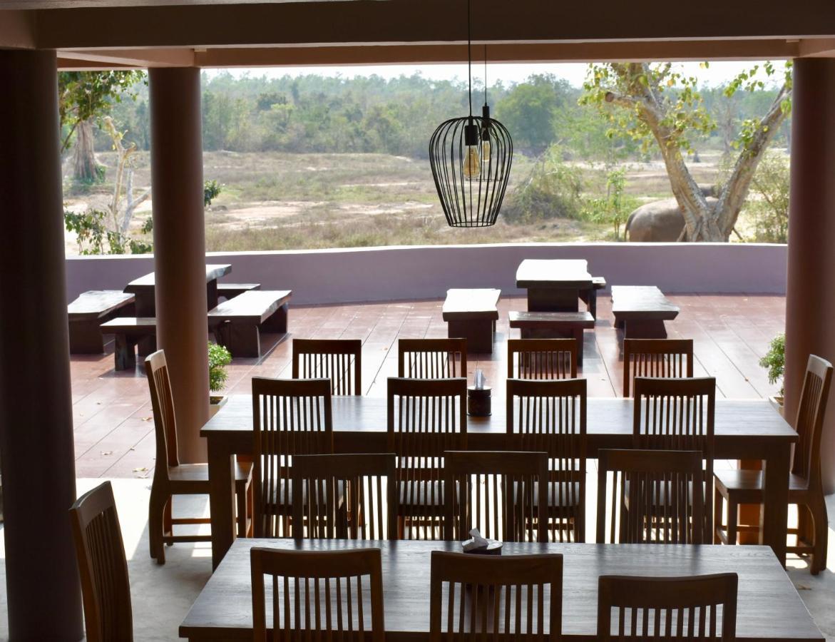 I Love Phants Lodge Ban Huai Thawai Екстер'єр фото